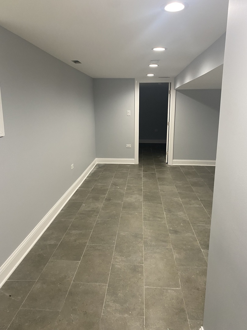 12053 South Michigan Avenue Chicago IL 60628