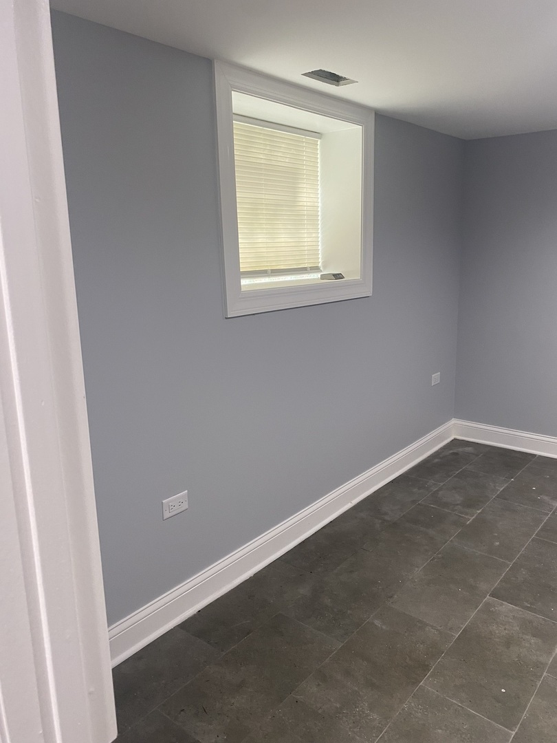 12053 South Michigan Avenue Chicago IL 60628