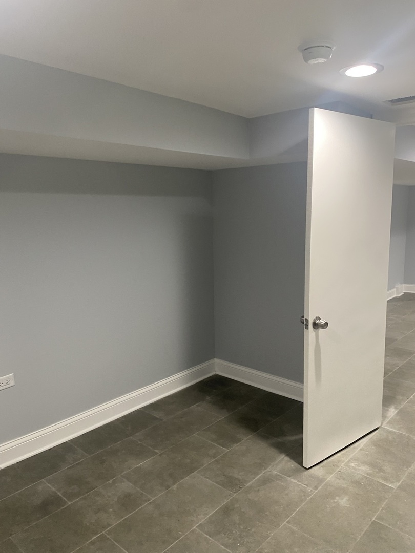 12053 South Michigan Avenue Chicago IL 60628