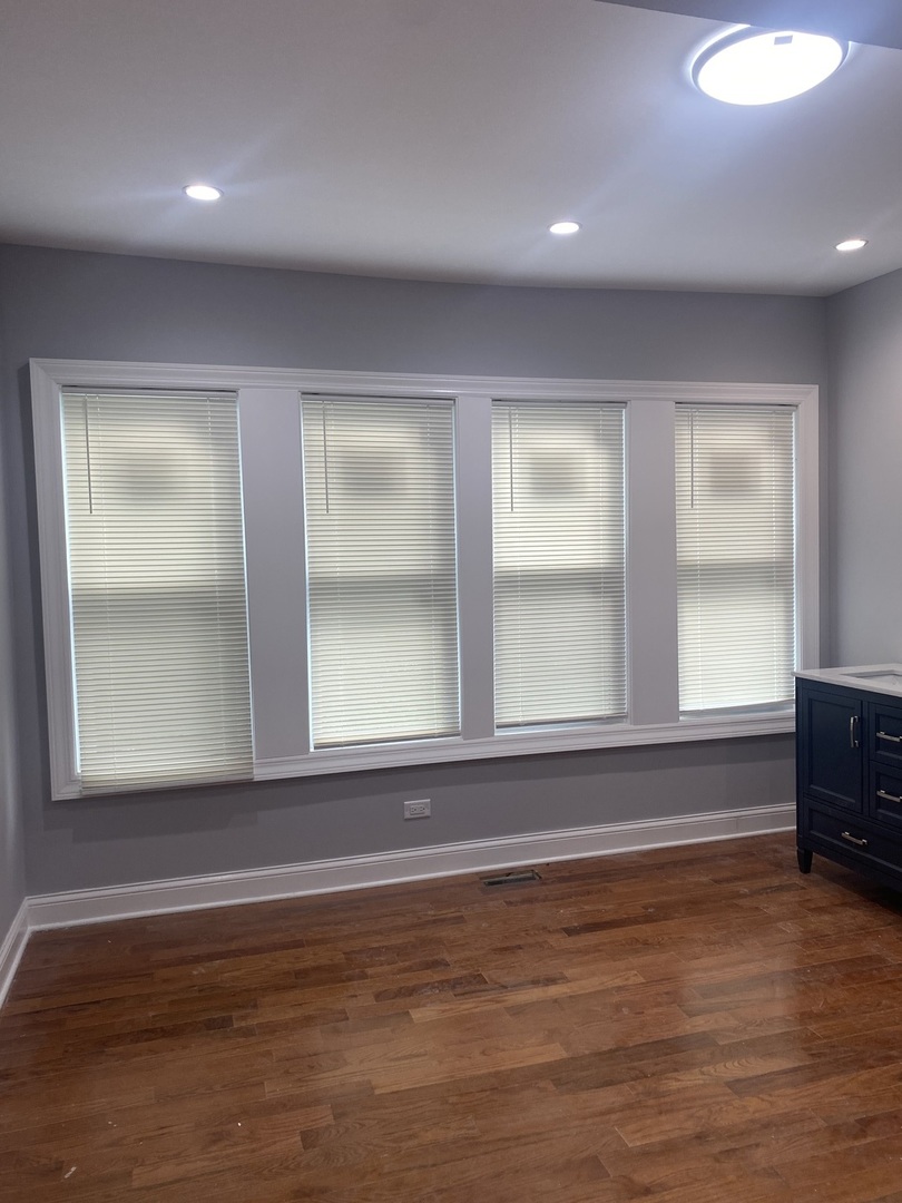 12053 South Michigan Avenue Chicago IL 60628