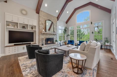 930 Woodland Drive Glenview IL 60025
