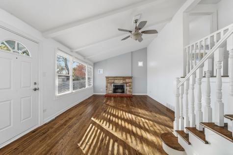 4024 West 106th Street Oak Lawn IL 60453