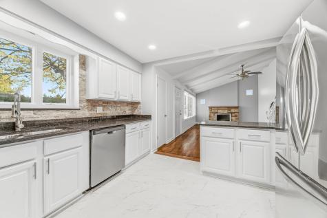 4024 West 106th Street Oak Lawn IL 60453