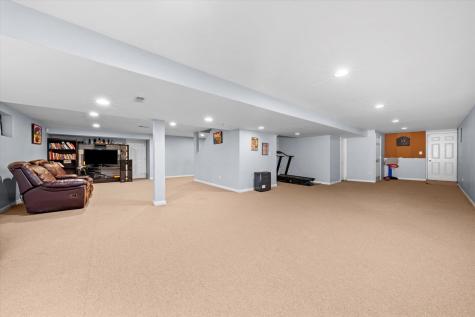 21218 Shannon Avenue Matteson IL 60443