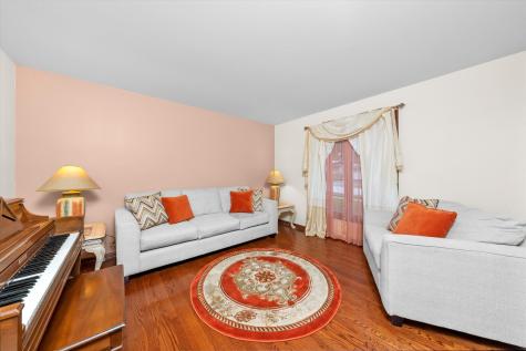21218 Shannon Avenue Matteson IL 60443