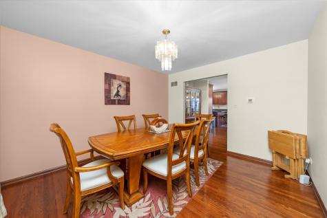 21218 Shannon Avenue Matteson IL 60443