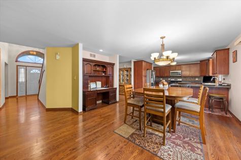 21218 Shannon Avenue Matteson IL 60443