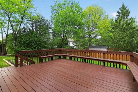 337 West Scarborough Court Bloomingdale IL 60108