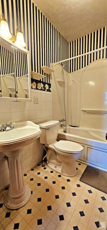 511 South Bloomington Street Streator IL 61364