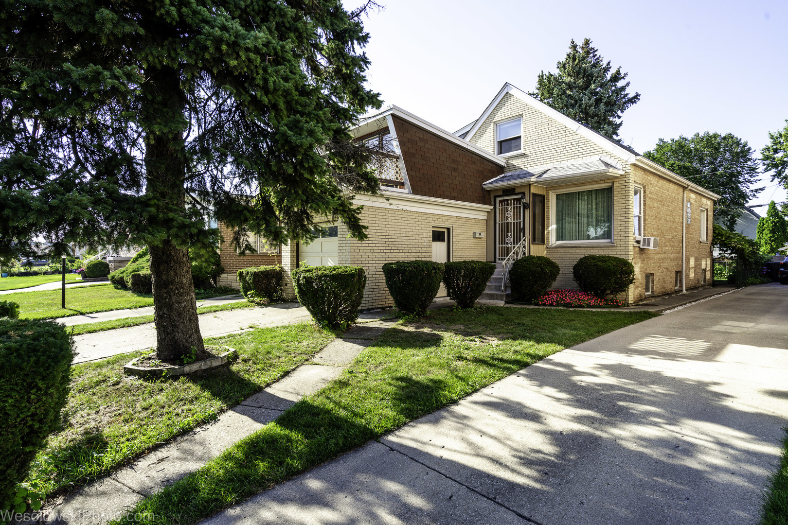 6228 West Lawrence Avenue Chicago IL 60630