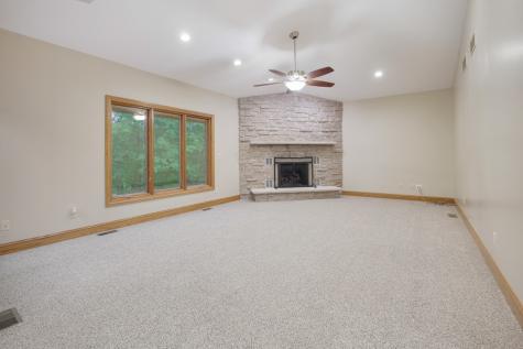 8811 Ryan Court Kingston IL 60145