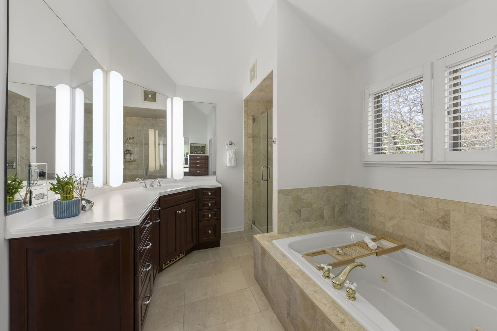 1262 Midwest Lane Wheaton IL 60189