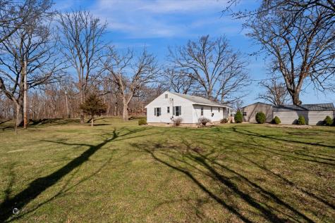 3478 North 17240e Road Momence IL 60954