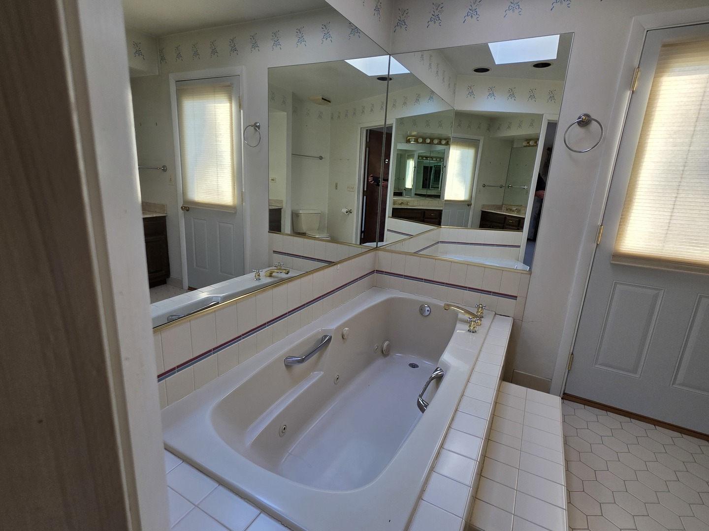 2503 George Street Rolling Meadows IL 60008