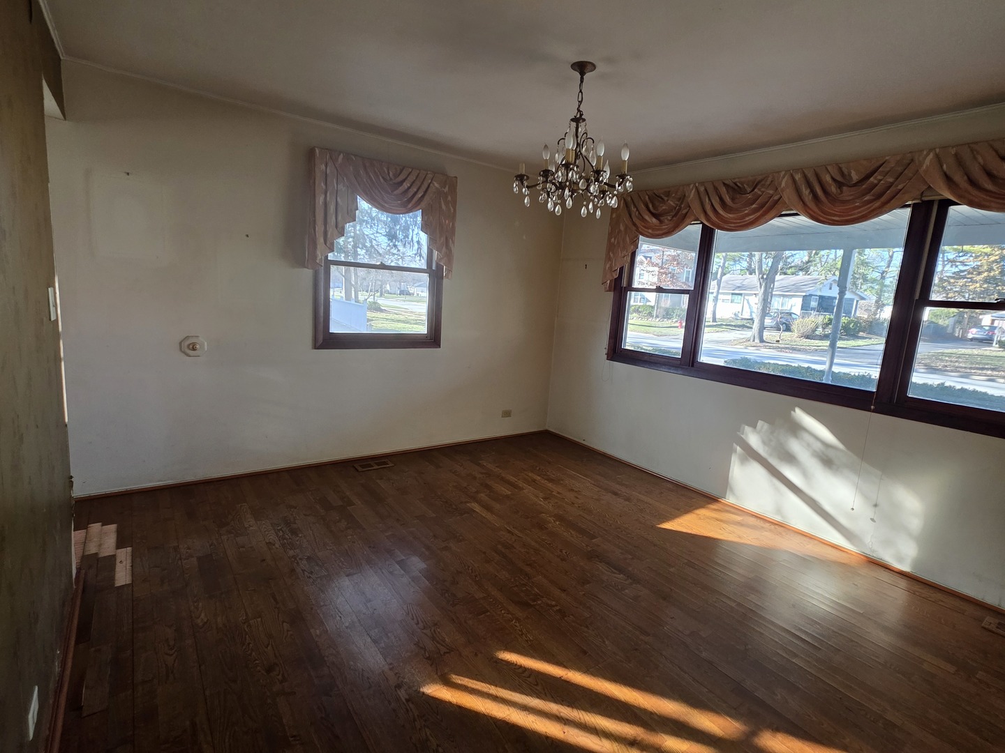2503 George Street Rolling Meadows IL 60008