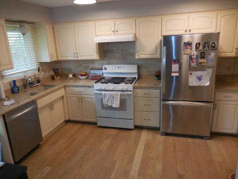 2653 North Bradford Drive Arlington Heights IL 60004