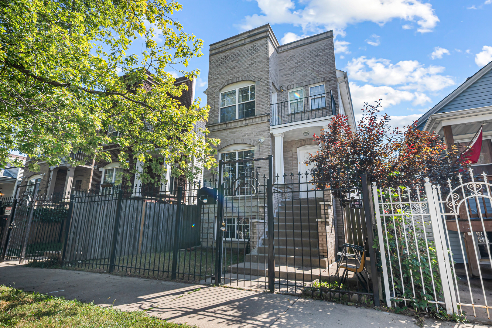 4049 West Crystal Street Chicago IL 60651