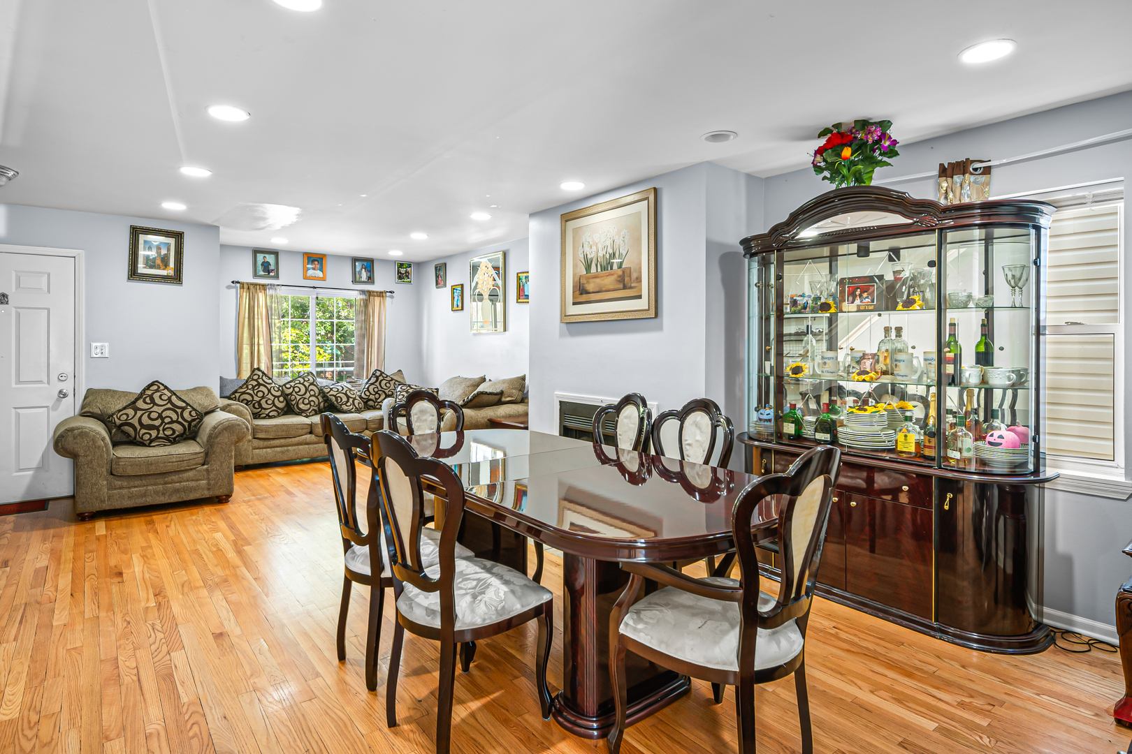 4049 West Crystal Street Chicago IL 60651