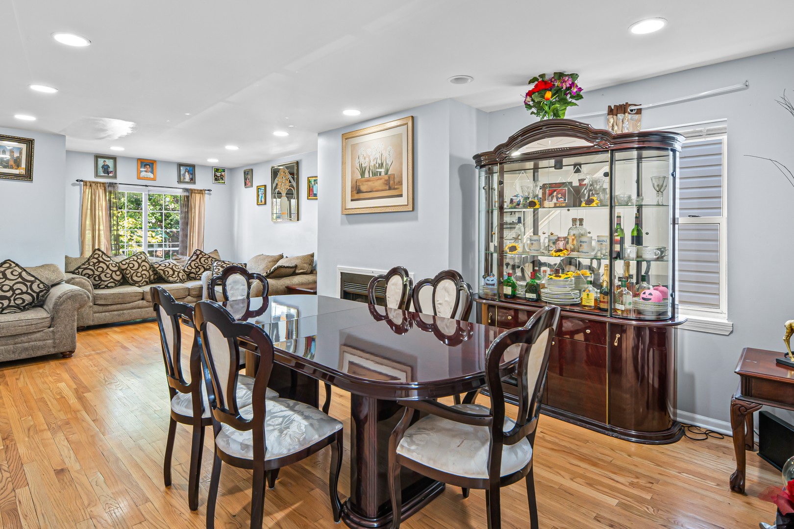 4049 West Crystal Street Chicago IL 60651