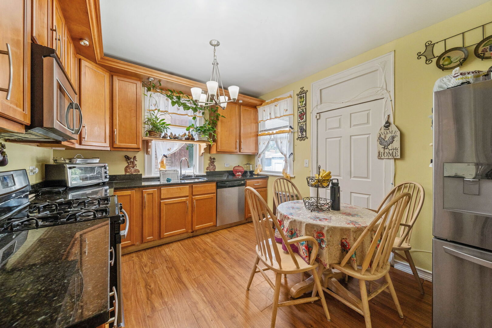 6130 South Washtenaw Avenue Chicago IL 60629