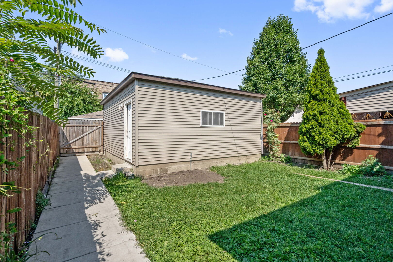 6130 South Washtenaw Avenue Chicago IL 60629