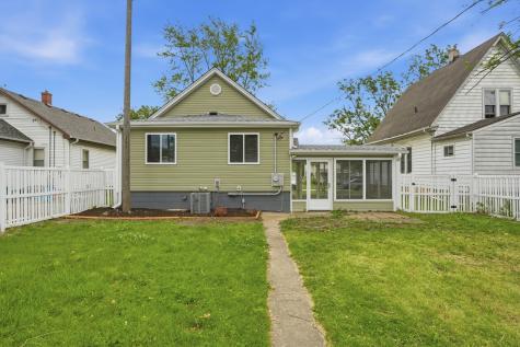183 North Cleveland Avenue Bradley IL 60915