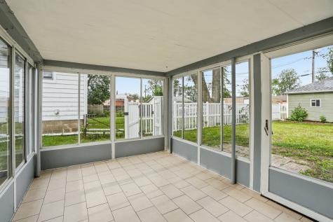 183 North Cleveland Avenue Bradley IL 60915
