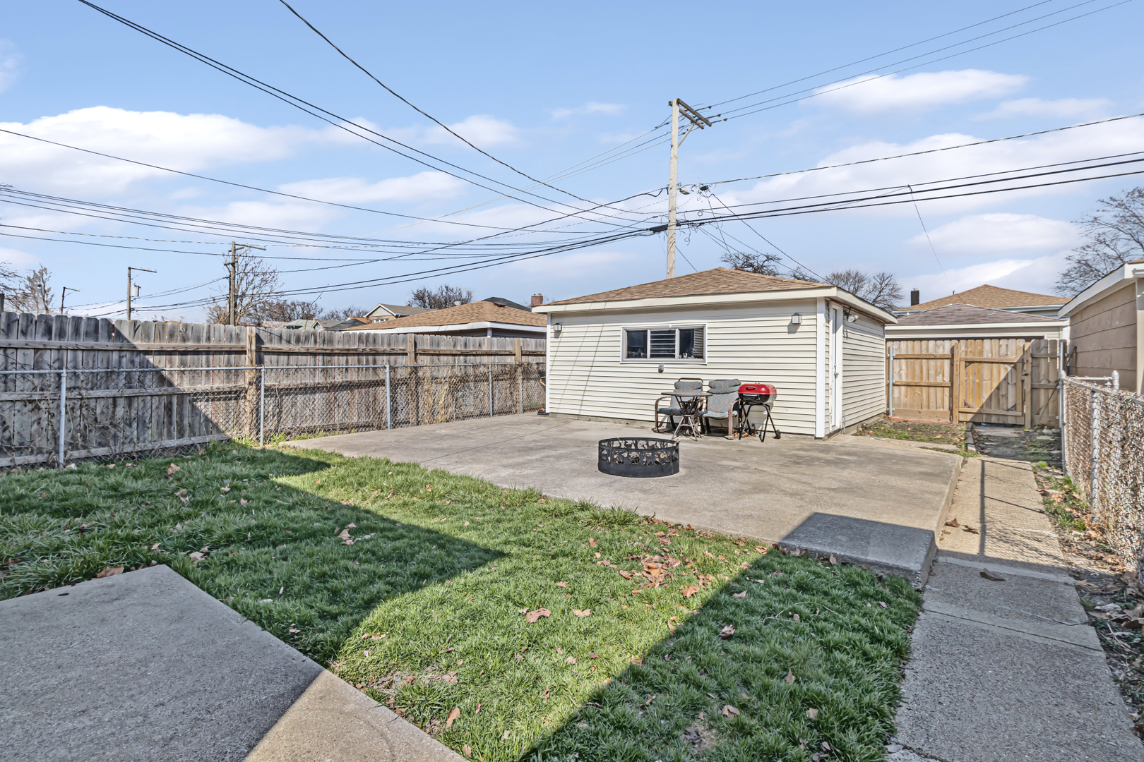 9105 South Racine Avenue Chicago IL 60620