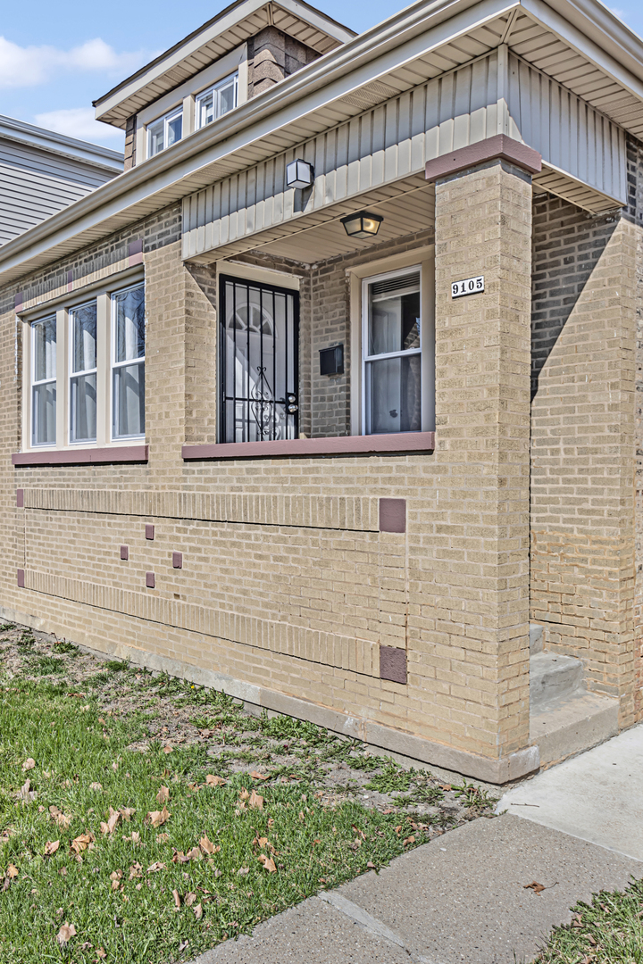 9105 South Racine Avenue Chicago IL 60620