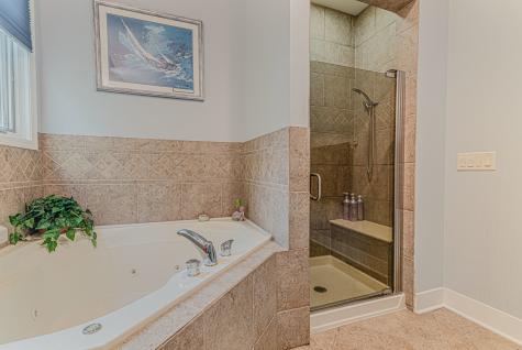 236 Schmidt Drive Hampshire IL 60140