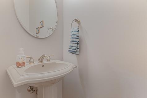 236 Schmidt Drive Hampshire IL 60140