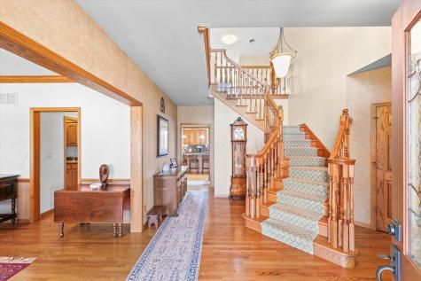 2204 Edgewater Place Champaign IL 61822