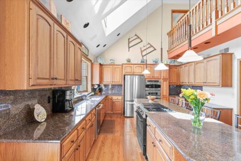 2204 Edgewater Place Champaign IL 61822