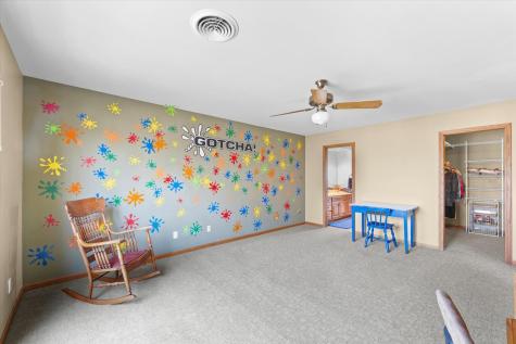 2204 Edgewater Place Champaign IL 61822