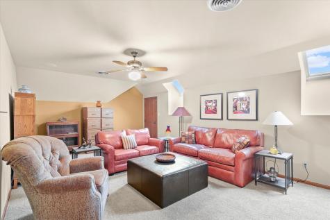 2204 Edgewater Place Champaign IL 61822
