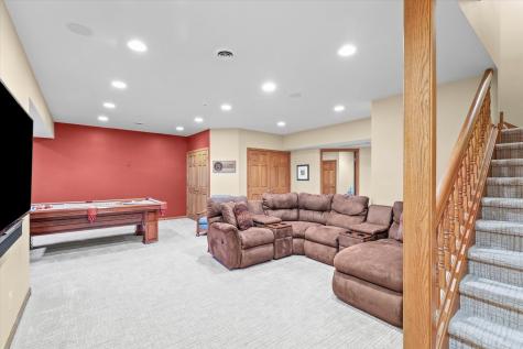 2204 Edgewater Place Champaign IL 61822