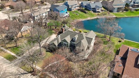 2204 Edgewater Place Champaign IL 61822