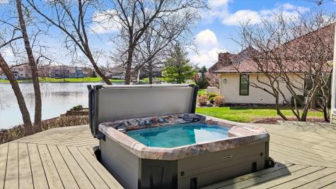 2204 Edgewater Place Champaign IL 61822