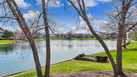 2204 Edgewater Place Champaign IL 61822