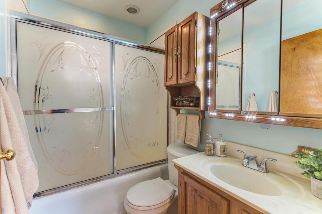 4343 Florence Avenue Downers Grove IL 60515