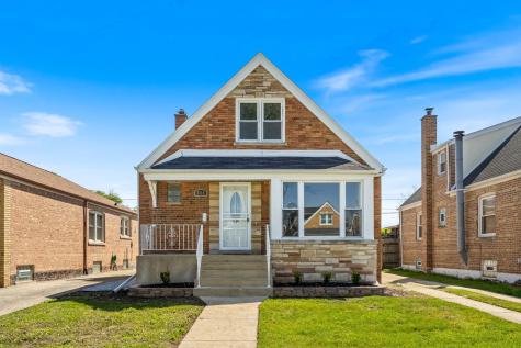 8115 South Troy Street Chicago IL 60652