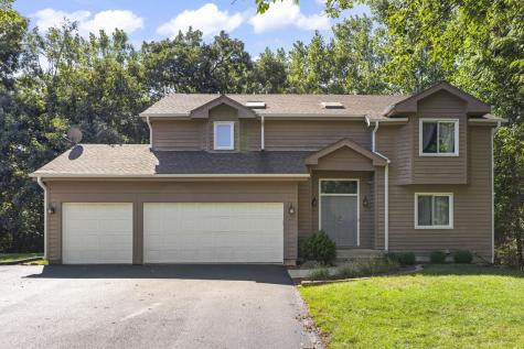 11 Roanoke Court Bolingbrook IL 60440