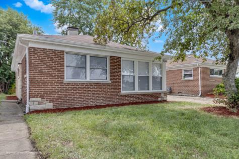 15223 Cottage Grove Avenue Dolton IL 60419