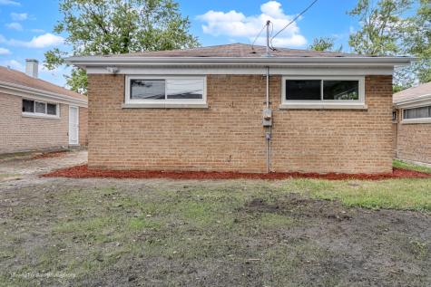 15223 Cottage Grove Avenue Dolton IL 60419