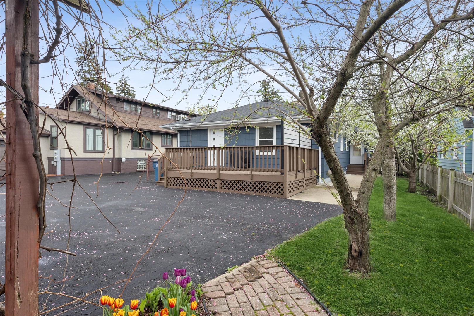 123 East Columbia Avenue Elmhurst IL 60126