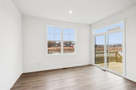 1853 Baler Avenue Aurora IL 60503