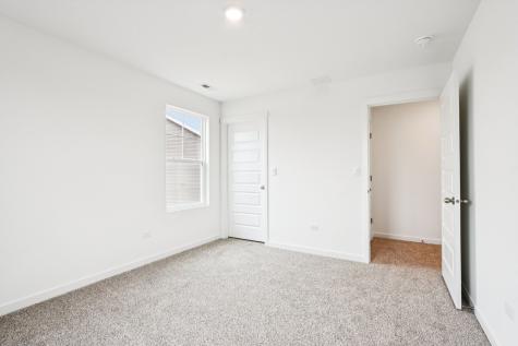 1853 Baler Avenue Aurora IL 60503