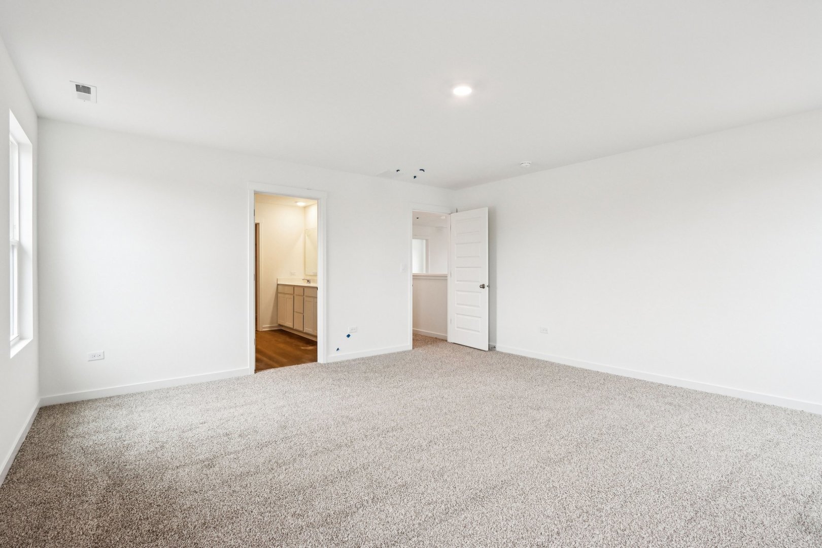 1853 Baler Avenue Aurora IL 60503