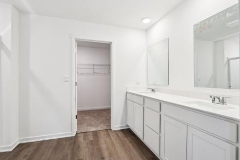 1853 Baler Avenue Aurora IL 60503