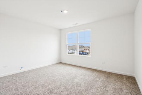 1853 Baler Avenue Aurora IL 60503